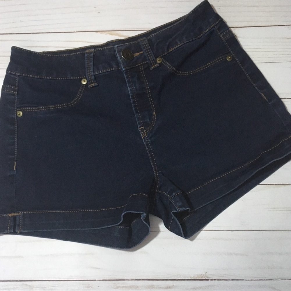 SO size 3 denim shorts